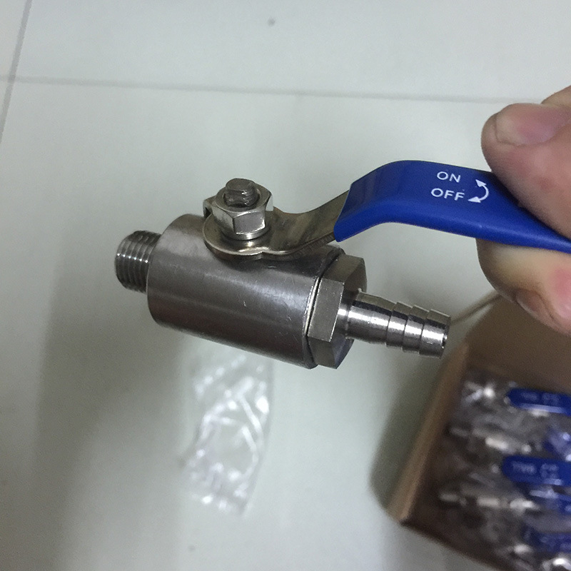 304不锈钢皮管接球阀，宝塔管外径8，外螺纹1/4英寸