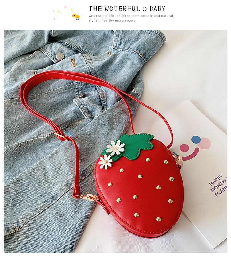 Niedliche Erdbeer-mini-umhängetasche Der Koreanischen Kinder display picture 11