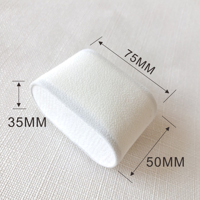 厂家定制手表枕小枕头 米白珠粒绒高弹海绵长方形饰品手表枕头