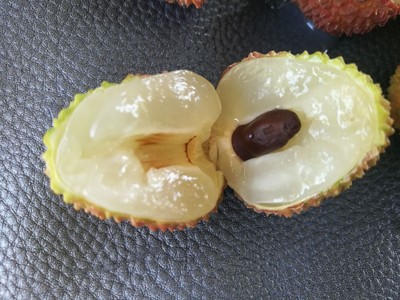 Hainan Feizixiao Litchi fresh list Fragrant and sweet Yummy Shunfeng