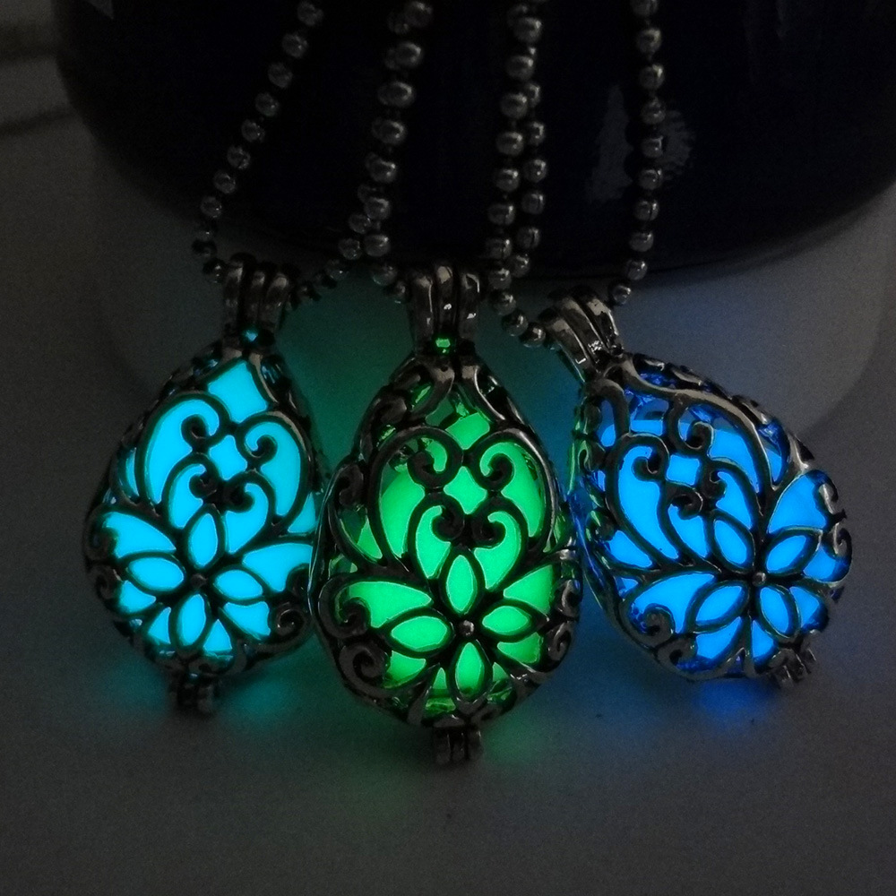 Collier À Pendentif Cage Lumineuse display picture 5