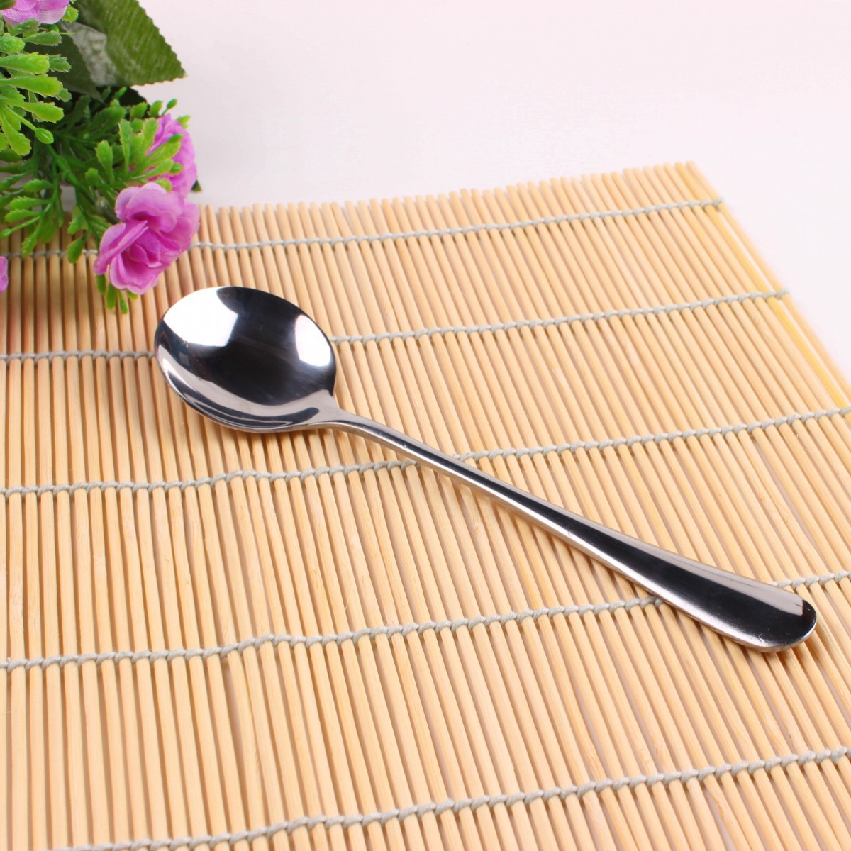 Stainless steel Round spoon Children spoon Cutlery hotel company Gift customization logo 2 yuan shop