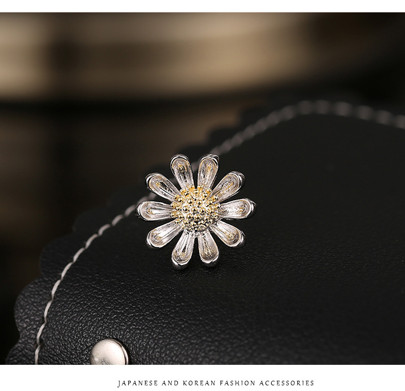 Mini small daisy cute floral collar pin female Korean brooch corsage shirt accessories pin collar bucklepicture8