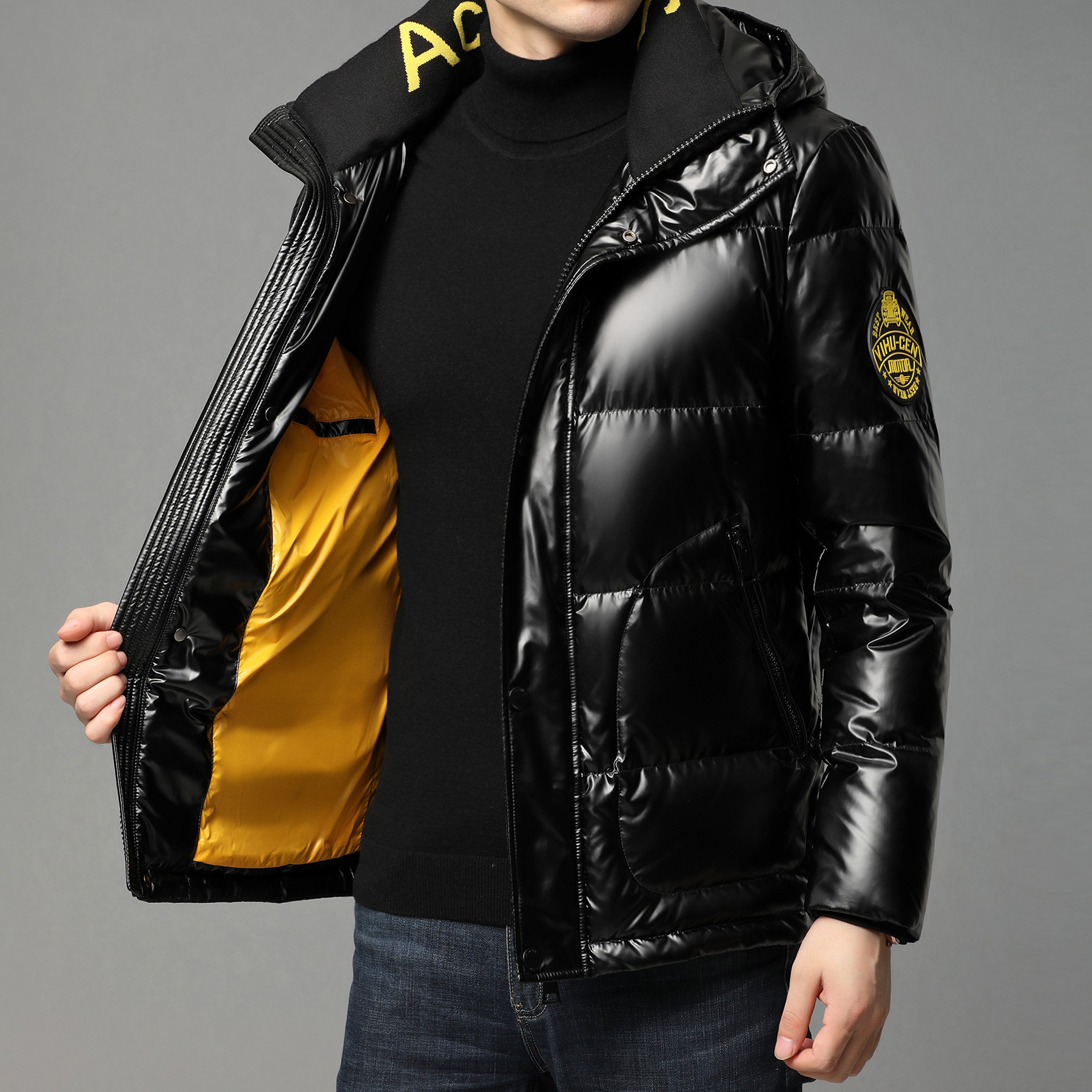 羽绒服男短款2020冬季新款青年男装男士外套男式休闲纯色连帽上衣|ru