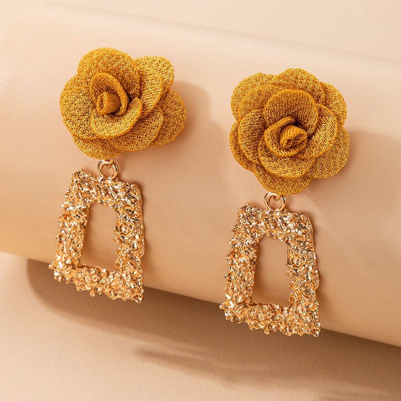 Boucles Oreilles Carrées Rétro Fleur En Trois Dimensions En Relief display picture 5