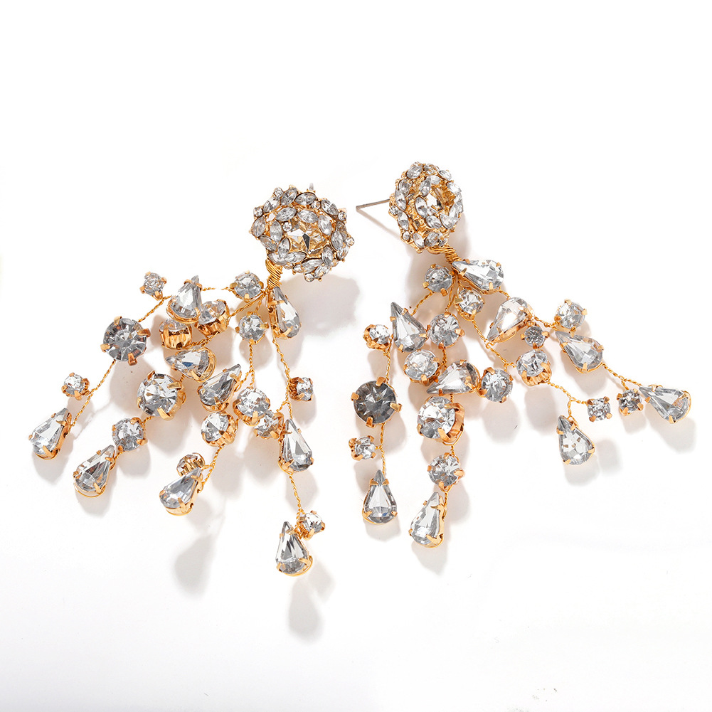New Fashion Shiny Diamond Branch Earrings For Women Wholesale display picture 7
