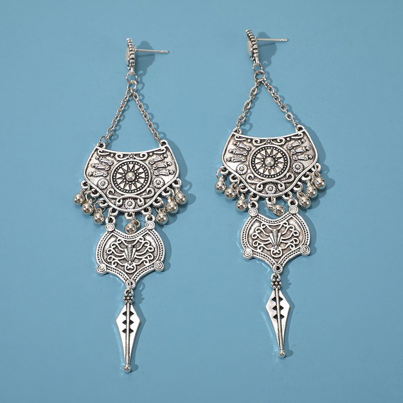 Trend Long Earrings Simple Retro Bell Earrings Carved Tassel Jewelry Daily Wild Accessories Wholesale display picture 8