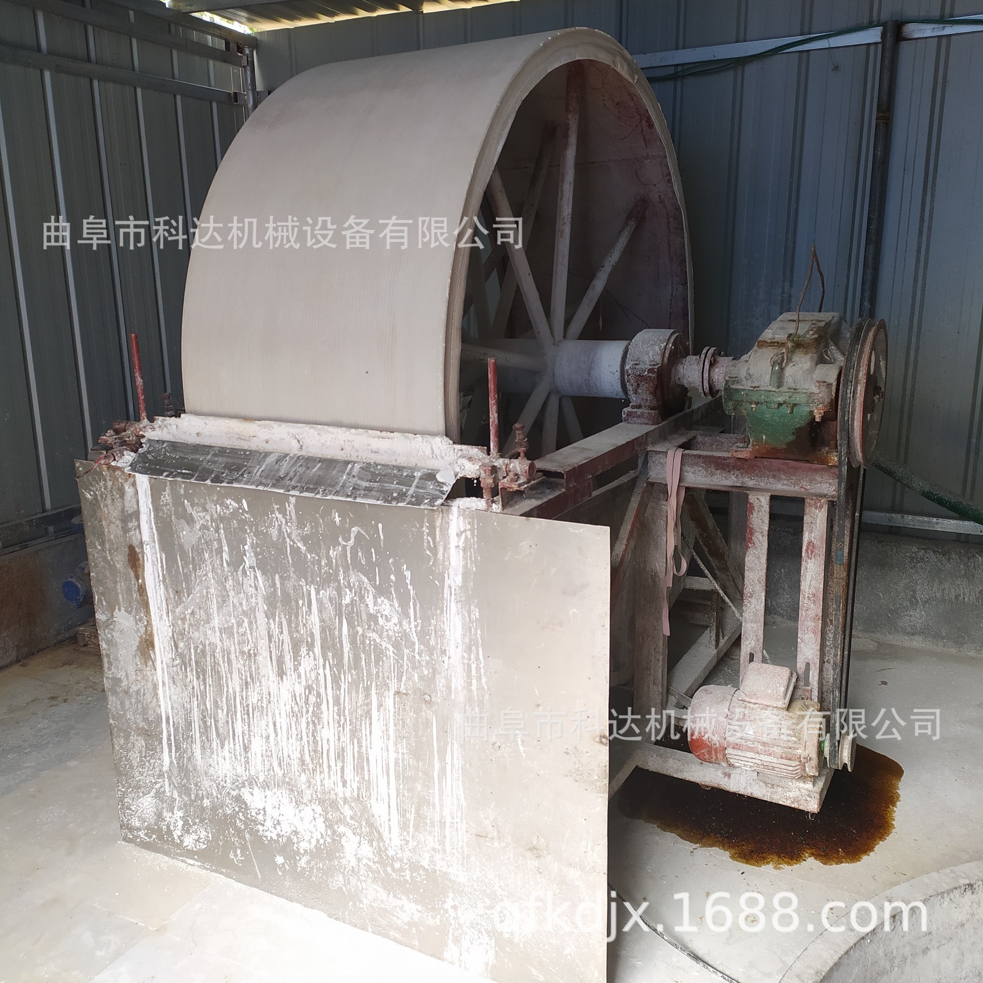 真空淀粉脱水机设备XWZF木薯淀粉浆甩干机真空带式脱水机