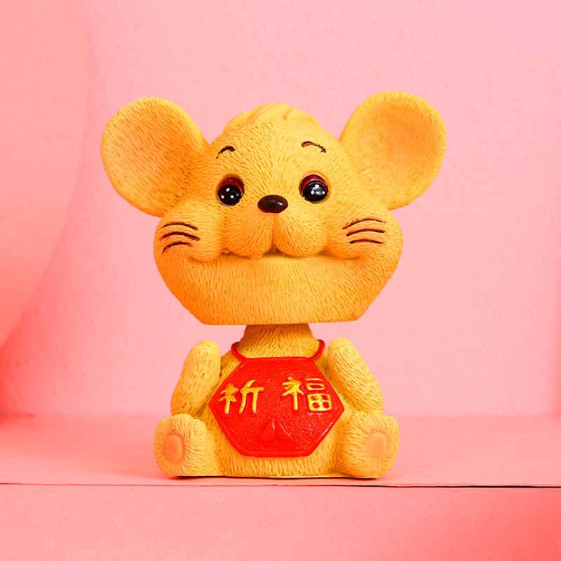 创意可爱鼠年新款摇头汽车用用品摆件装饰物产地货源厂货批发热销