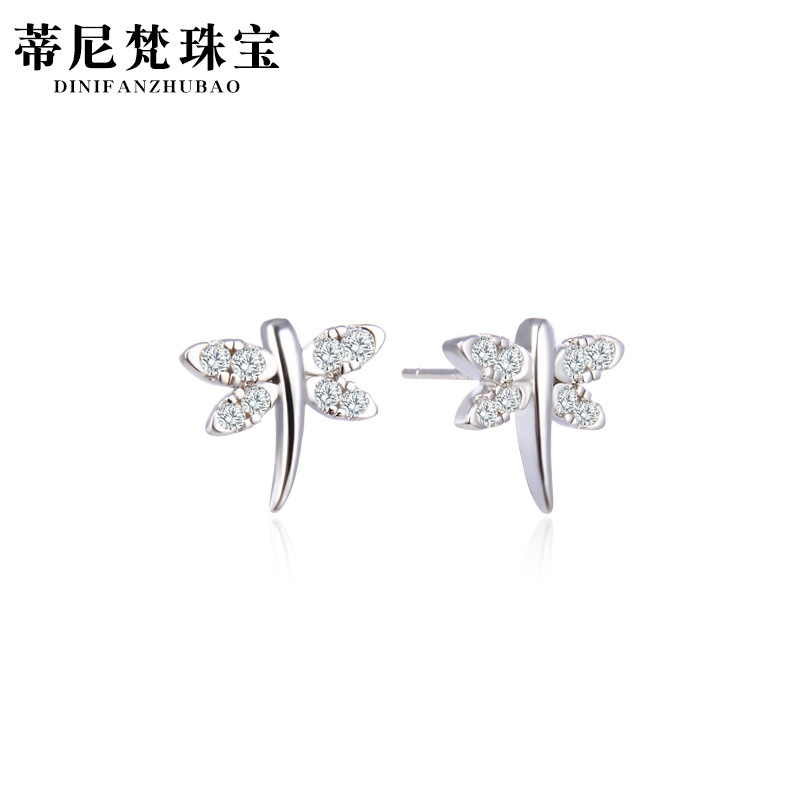 Pendientes de plata s925 japoneses y coreanos para mujeres ins Fengqing nueva moda Pendientes de libélula todo partido joyería de plata suministro directo de fábrica