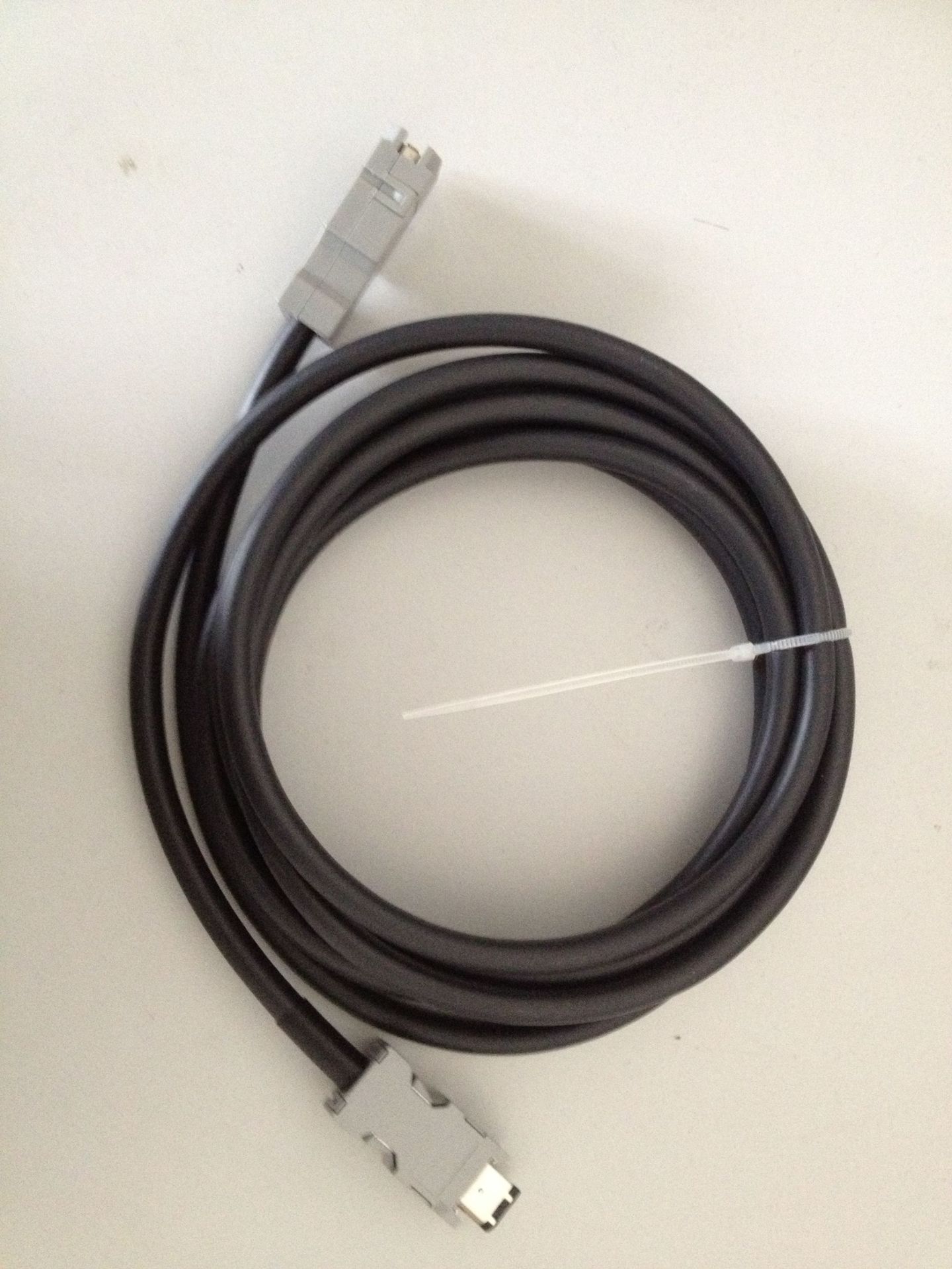 定制控制线、编码线、动力线等