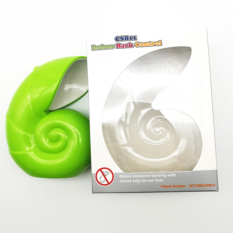 亚马逊跨境超声波狗狗止吠器 室内驱狗器防狗叫动物驱赶器