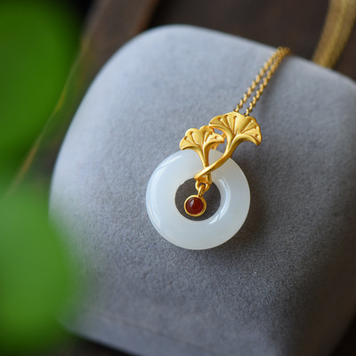 古法鎏金工艺时尚康乃馨叶子s925银镶嵌和田白玉圆圈吊坠|ms