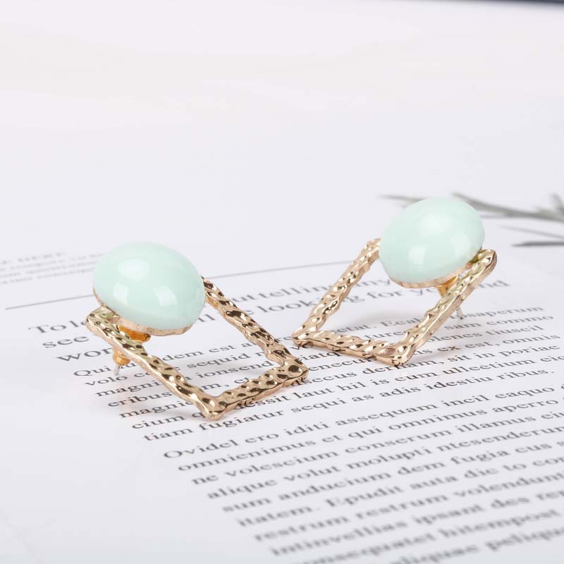 New Fashion Resin Earrings S925 Silver Needle Gold Hollow Geometric Earrings Wholesale Nihaojewelry display picture 11