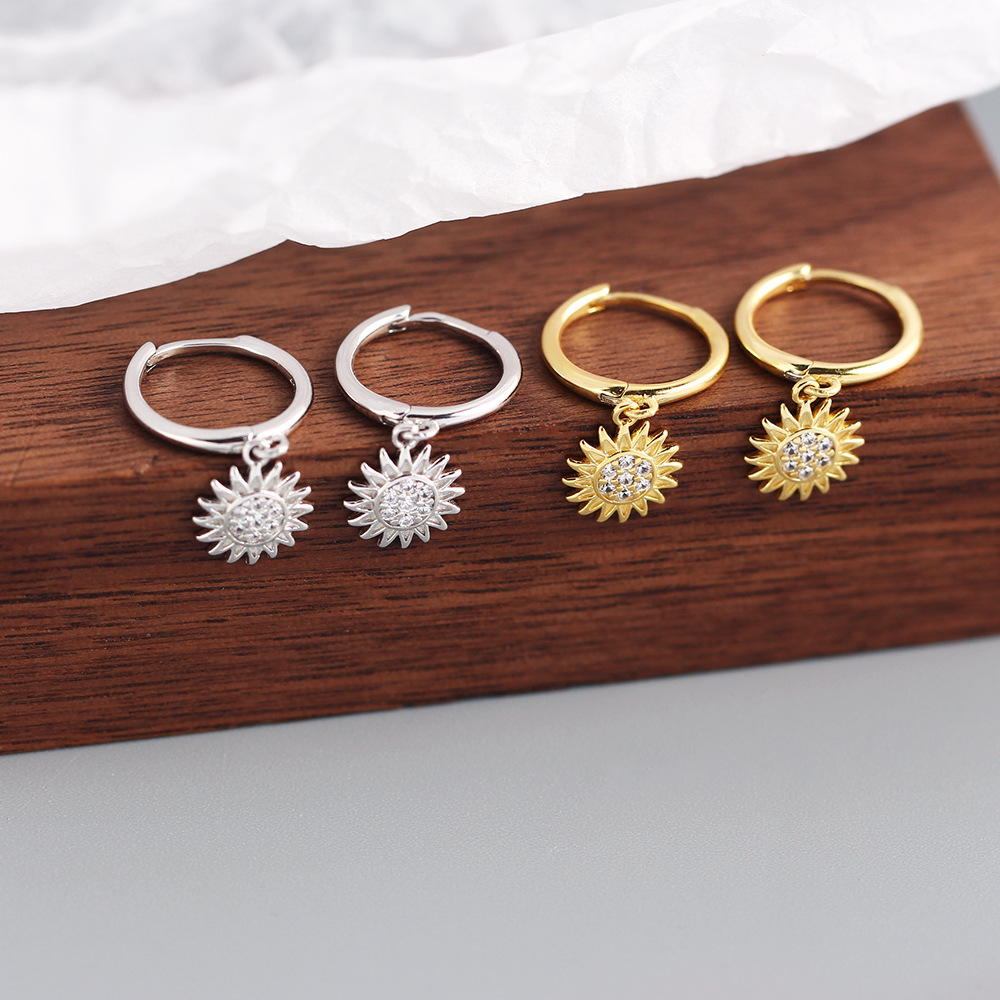 Street Occasion 1 Pair 925 Sterling Silver Zircon Flower Earrings
