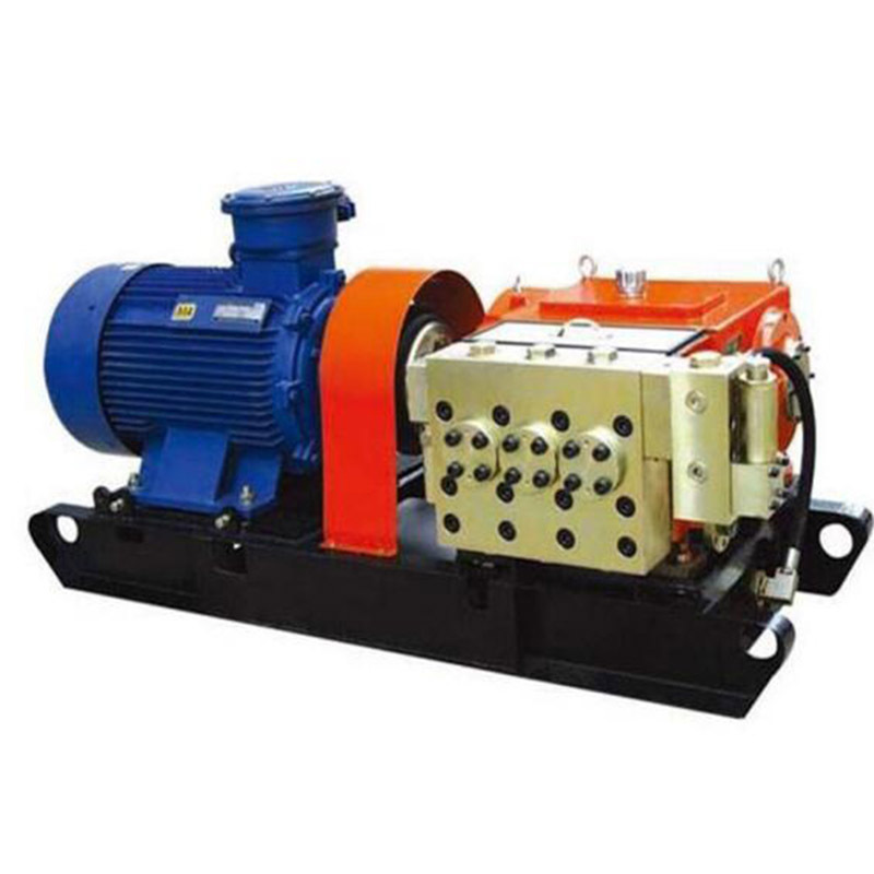 BRW300系列乳化液泵   BRW300系列乳化液泵