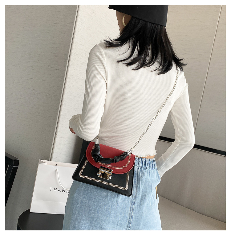 New Simple Trendy Fashion Messenger Bag display picture 6