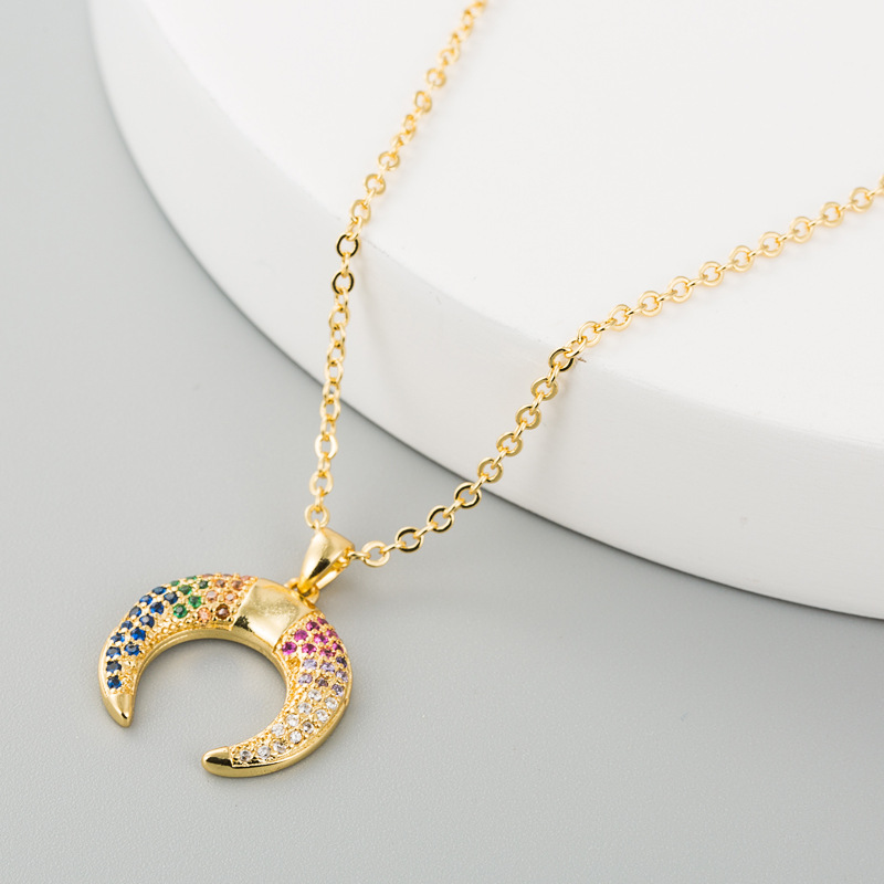 Hot Accessories Simple Hip Hop Necklace Female Star Moon Shape Copper Inlaid Colorful Zircon Necklace display picture 2