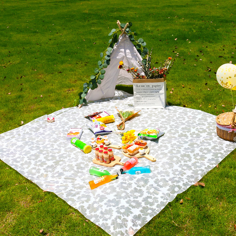 25白底透明花瓣