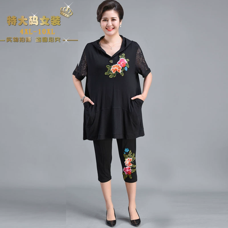 Летние новые 2020 Большие размеры из двух частей с коротким рукавом Топ-капри, Модный повседневный костюм, женский черный