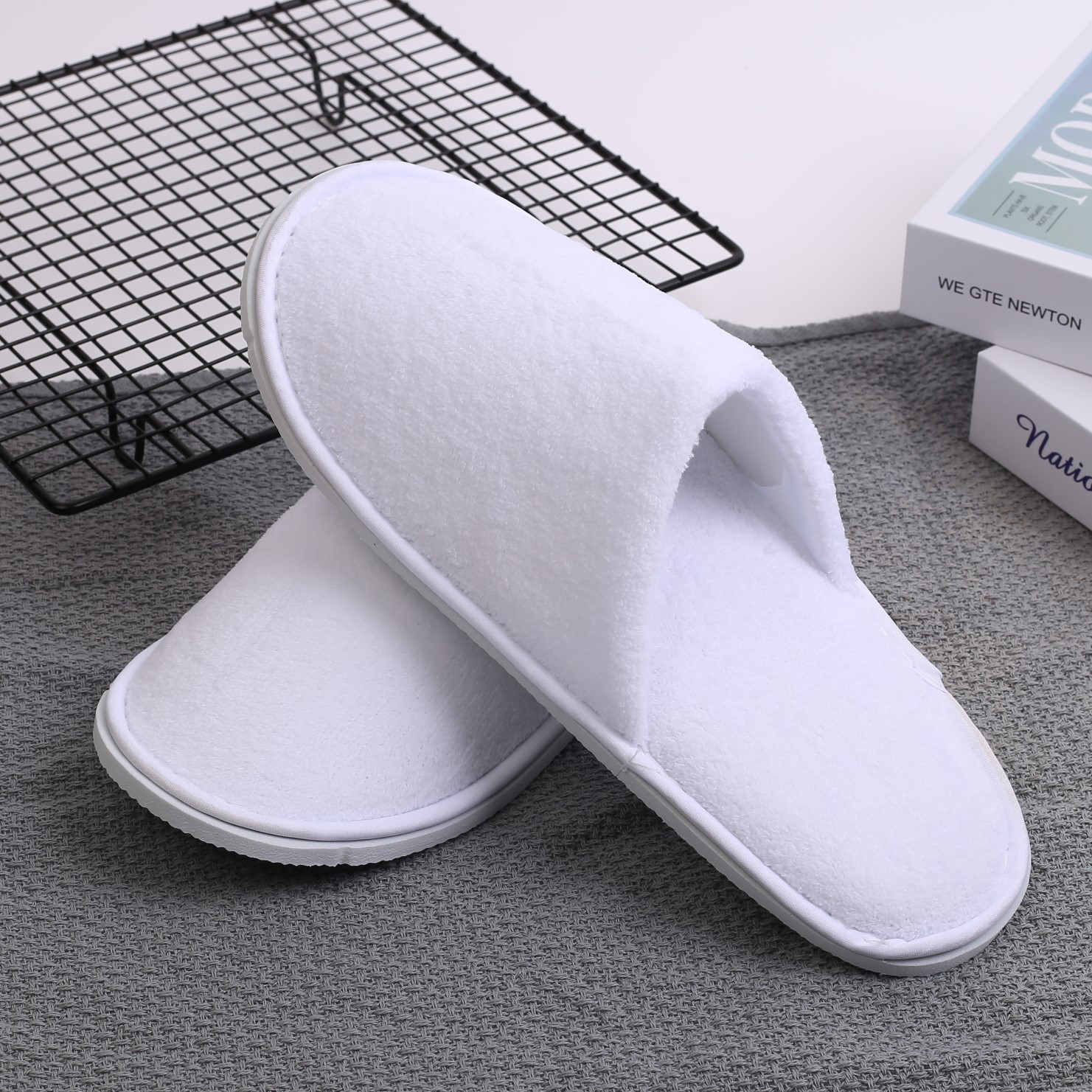 disposable slippers for hotel