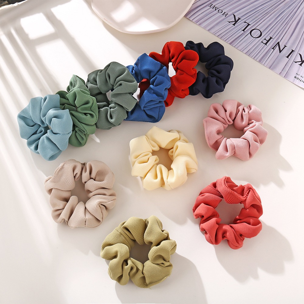 Fashion Hair Scrunchies Retro Hair Rope Ring Solid Color Cloth Hair Tie Hair Rope Wholesale Nihaojewelry display picture 12