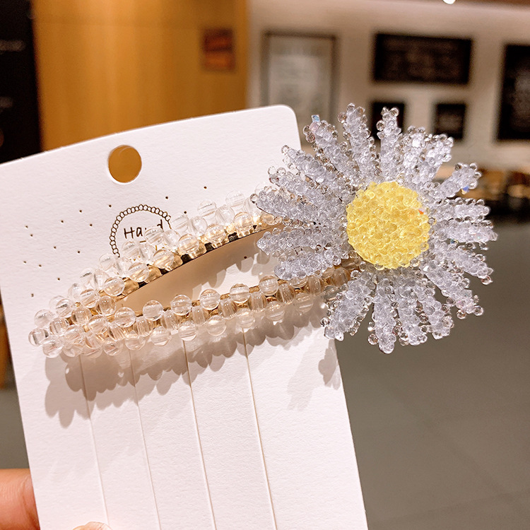 Korean Fashion Spring And Summer Small Daisy Hairpin Crystal Bb Clip Flower Rhinestone Edge Clip Mori Headdress display picture 9