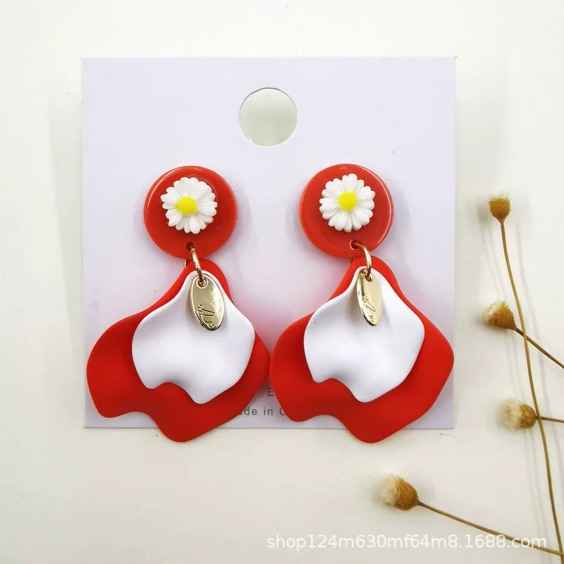 Retro brand cute earrings, factory direct supply, Japanese and Korean, simple and elegant design