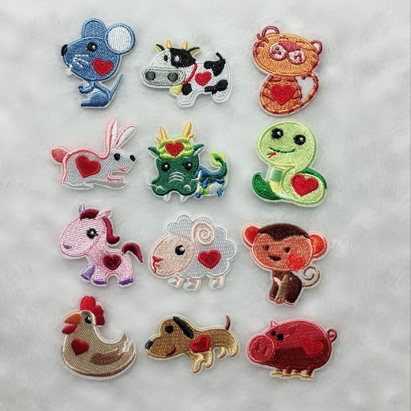 十二生肖电脑刺绣布贴 儿童刺绣布贴 装饰贴花 衣服破洞补丁贴