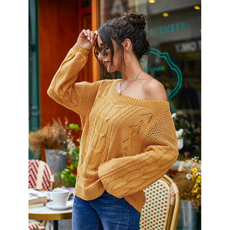 diagonal collar strapless long-sleeved sweater NSSA25934