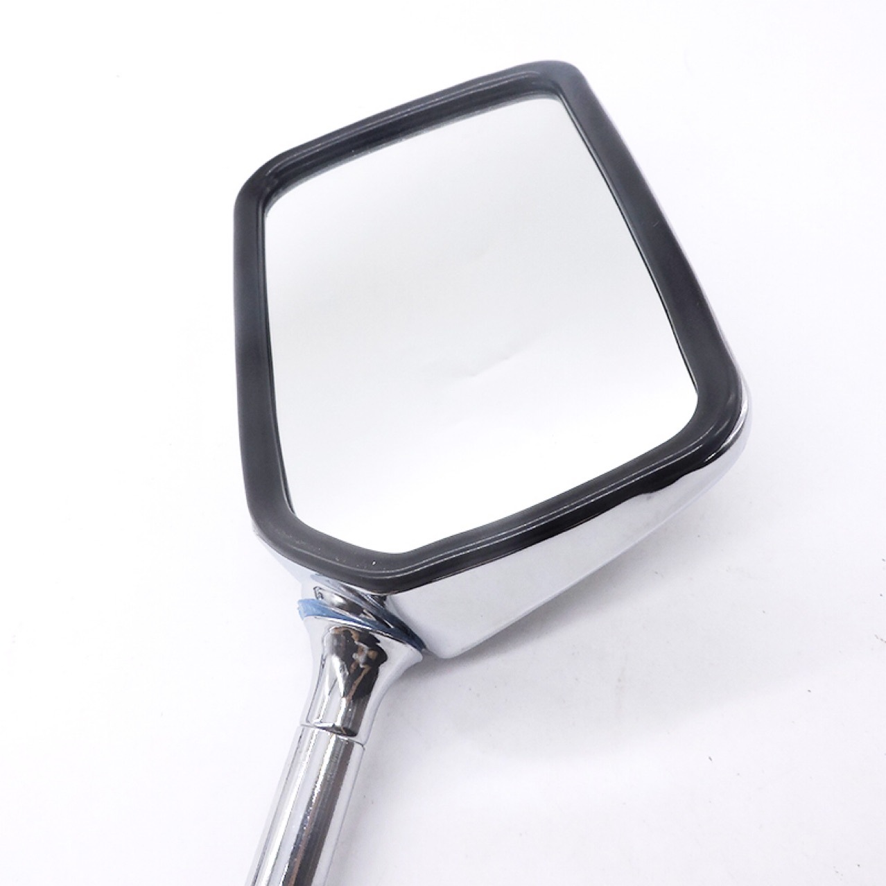 GN125 motorcycle Rearview Mirror Mirror thick rod large mirror 10mm Universal rearview mirror CB400 Jialing 150
