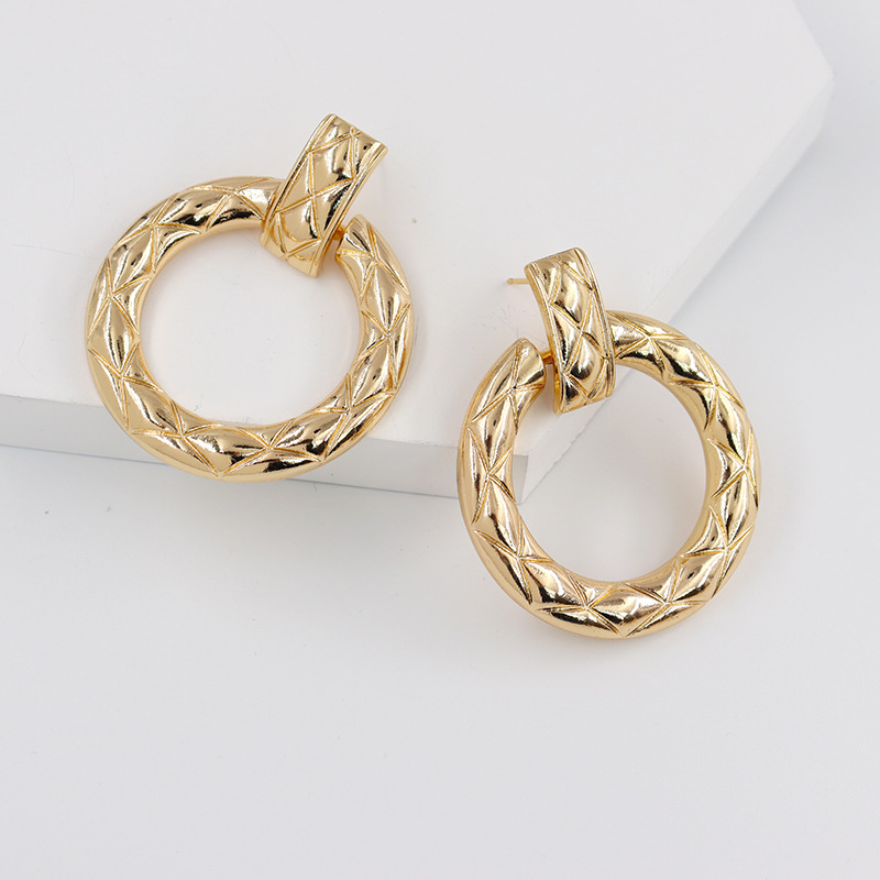 Fashion Round Alloy Plating Earrings 1 Pair display picture 1