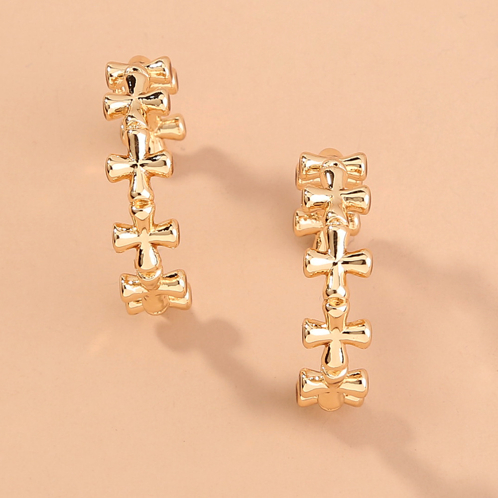 Korean Retro Cross C-shaped Earrings display picture 5