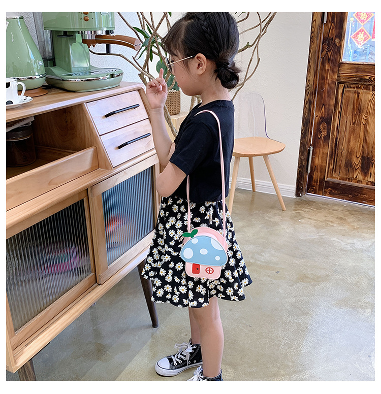 Chao Tong Bag 2020 New Children's Bag, Korean style single-shoulder bag, Cartoon bag, fashionable crossbody bag, Girls' coin purse wholesale undefined