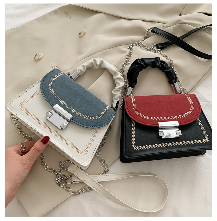 New Simple Trendy Fashion Messenger Bag display picture 42