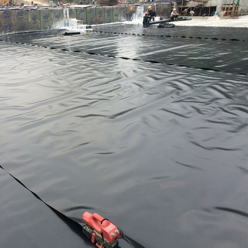 土工膜防渗膜养殖鱼塘藕池土工膜蓄水池水库人工湖河道饮水池防渗