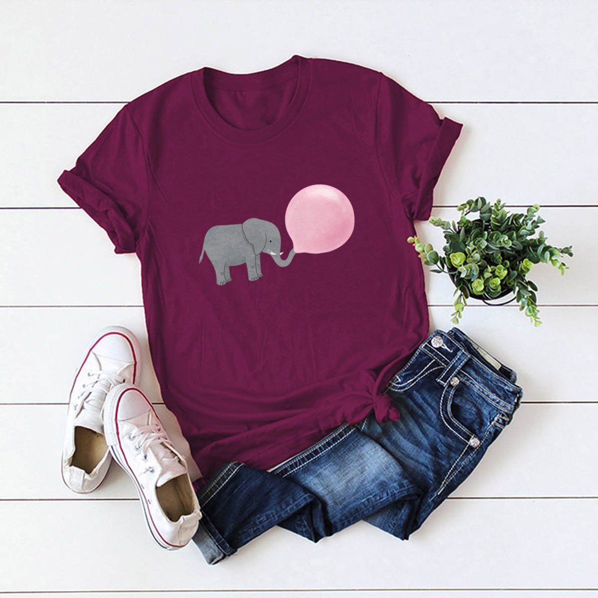 Camisetas de mujer Cómodo elefante lindo de manga corta al por mayor NSSN319