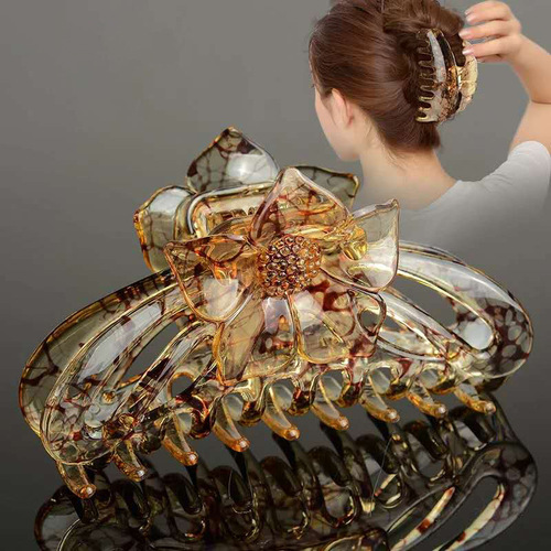 Large claw clip hair clip for washing hair, shark clip Korean style hair pin for women, large hair clip for hair styling, wholesale hair accessories