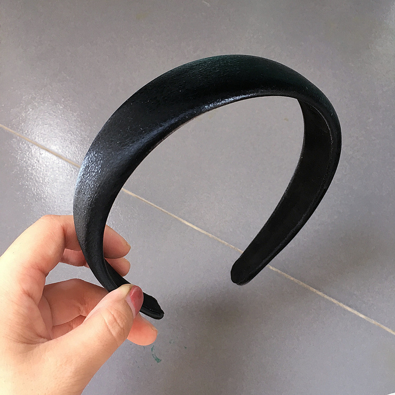 Korean New Solid Color Fabric Handmade Simple Geometric Headband display picture 6