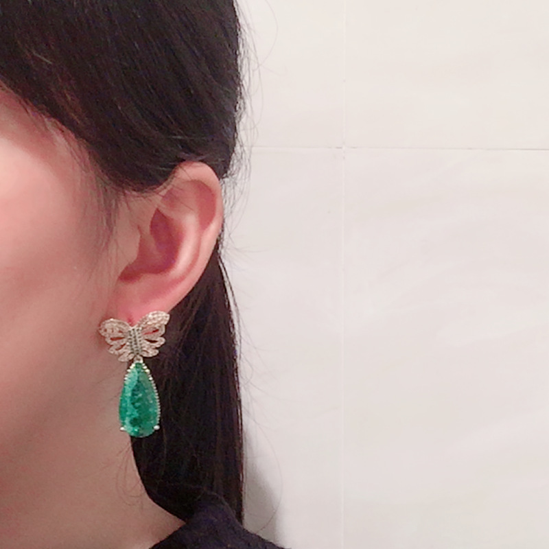 Golden Butterfly Earrings Hollow Super Fairy Emerald Tourmaline Earrings S925 Silver Needle Luxury Exaggeration Large Earrings display picture 1