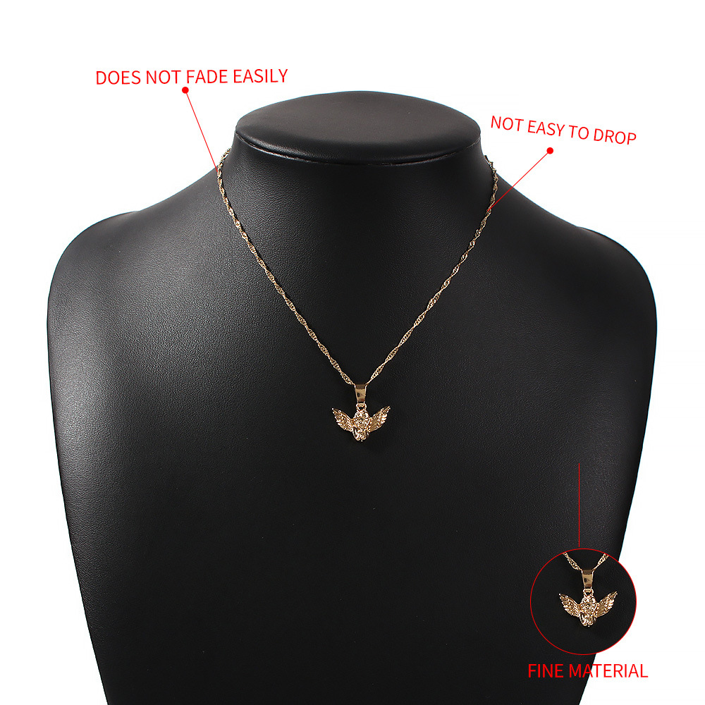 Fashion Retro Lock-shaped Starfish Multi-layer Necklace Embossed Wings Exquisite Key Necklace display picture 12