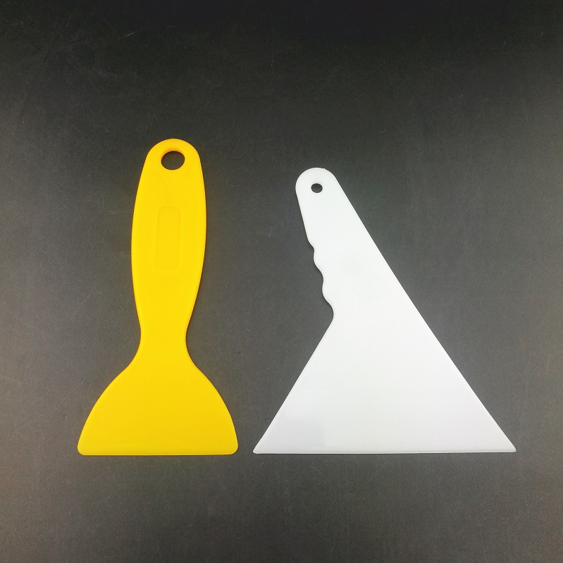 Small triangle scraper car lamp film triangle safety scraper glass window mobile phone film plastic small scraper film tool