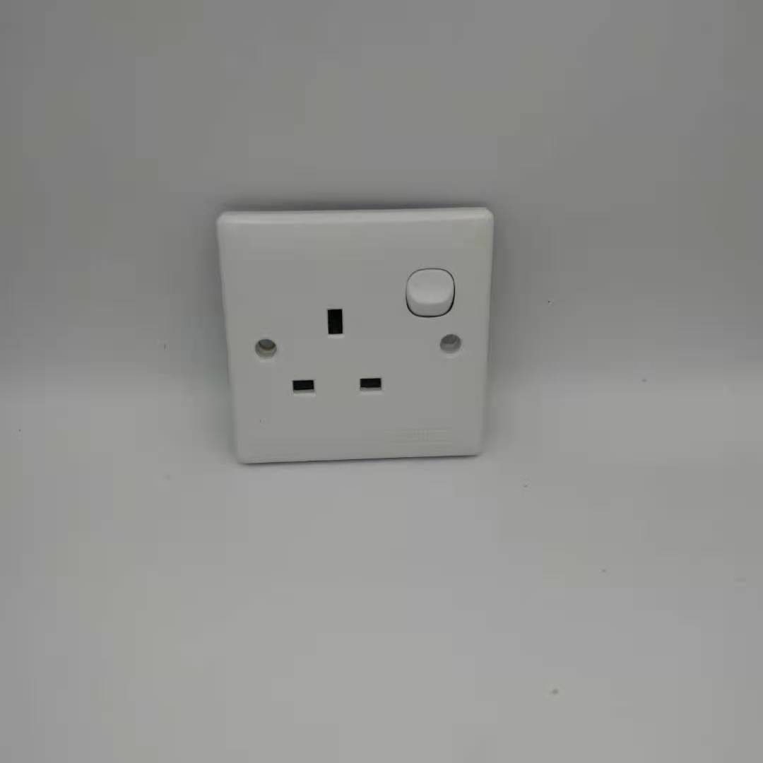 BONA 开关 厂家直供 多动能墙壁开关插座家用酒店款