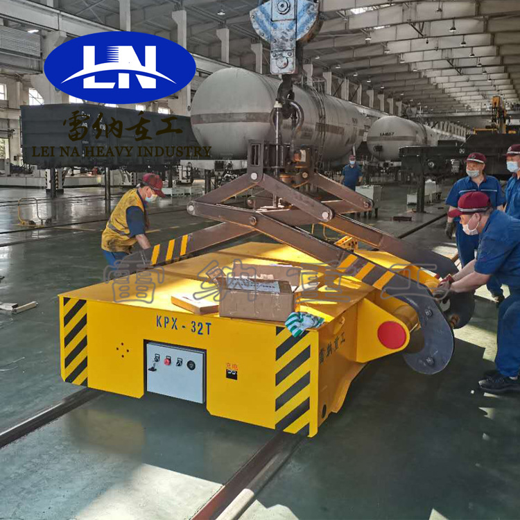 供应蓄电池工业轨道物料车 电动四轮平板轨道搬运车 电动地平车