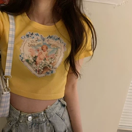 女式T恤;连衣裙;女式卫衣