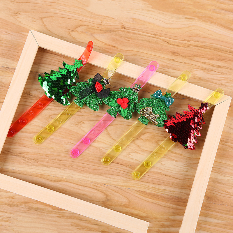 新款圣诞节led发光卡通手镯 闪光手表带卡通手环闪光玩具厂家直销