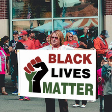6.9��������ͨ����ѷ��ó��Դ �������� BLACK LIVES MATTER FLAG