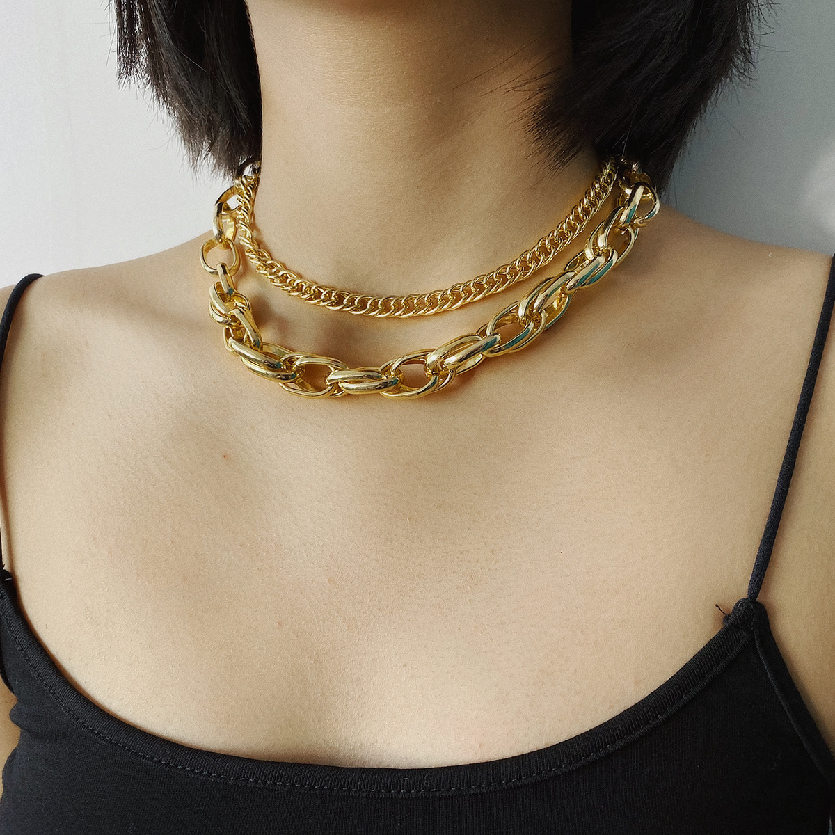 Fashion Trendy Exaggerated Hip-hop Style Thick Chain Double Clavicle Necklace For Women display picture 3
