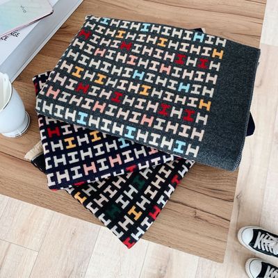 秋冬新款加厚保暖仿羊绒围巾 韩版双面H字母空调披肩scarf女批发|ms