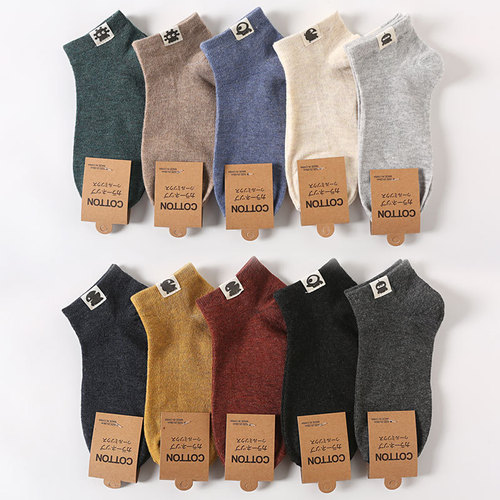Customized men's boat socks, retro new cotton socks with cloth label socks, anti-falling solid color low-waist short socks